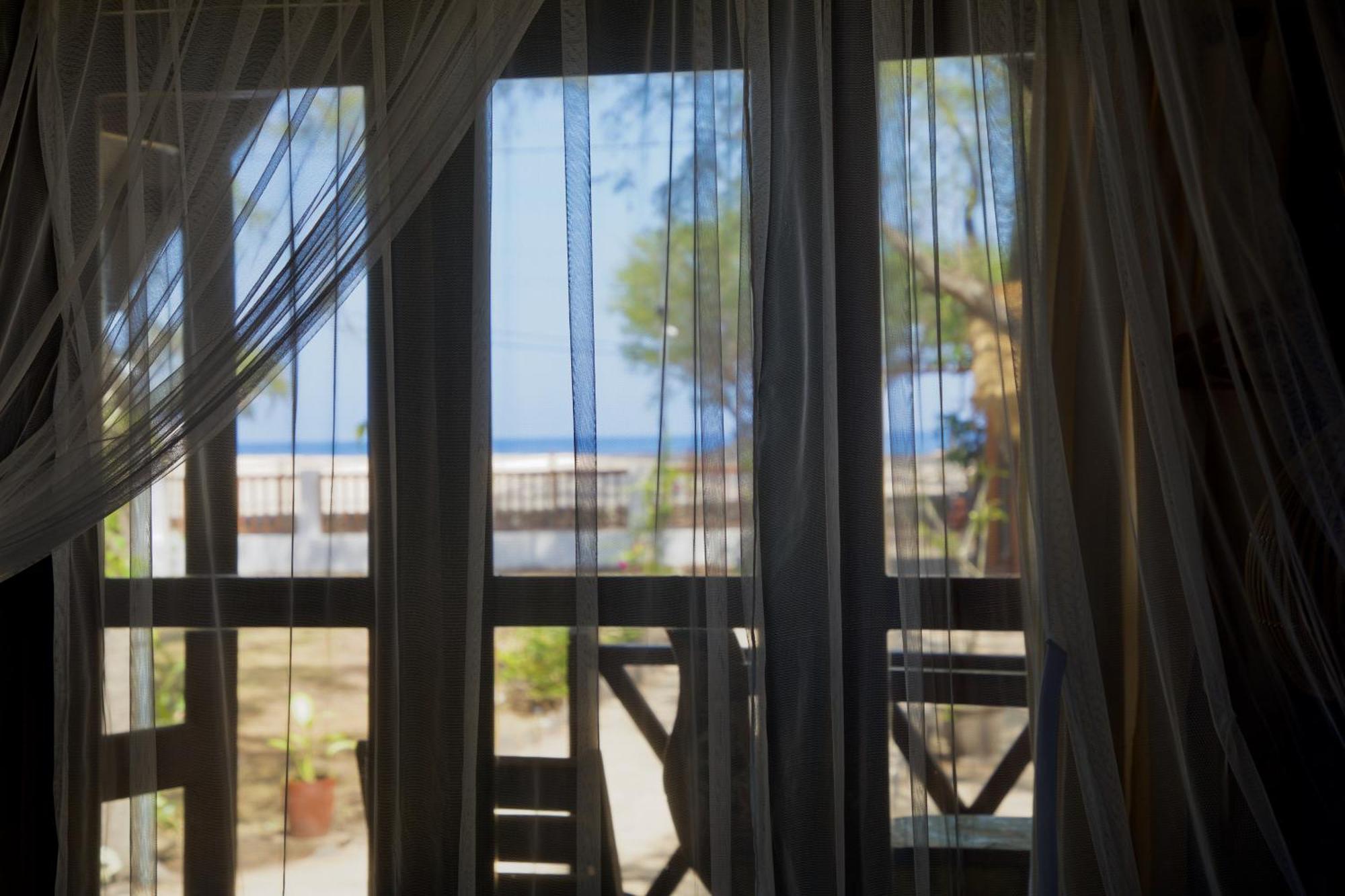 Villa Sunset Beach Gili Trawangan Zewnętrze zdjęcie