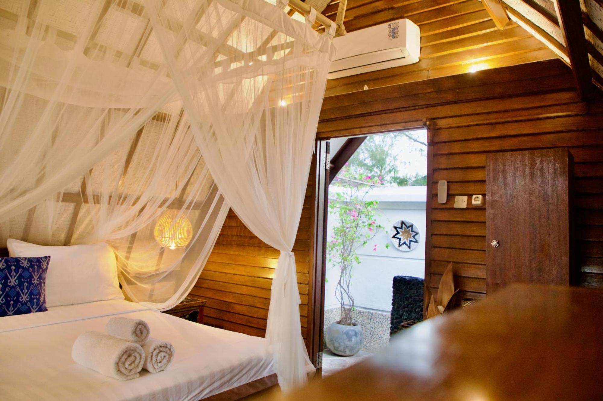 Villa Sunset Beach Gili Trawangan Zewnętrze zdjęcie