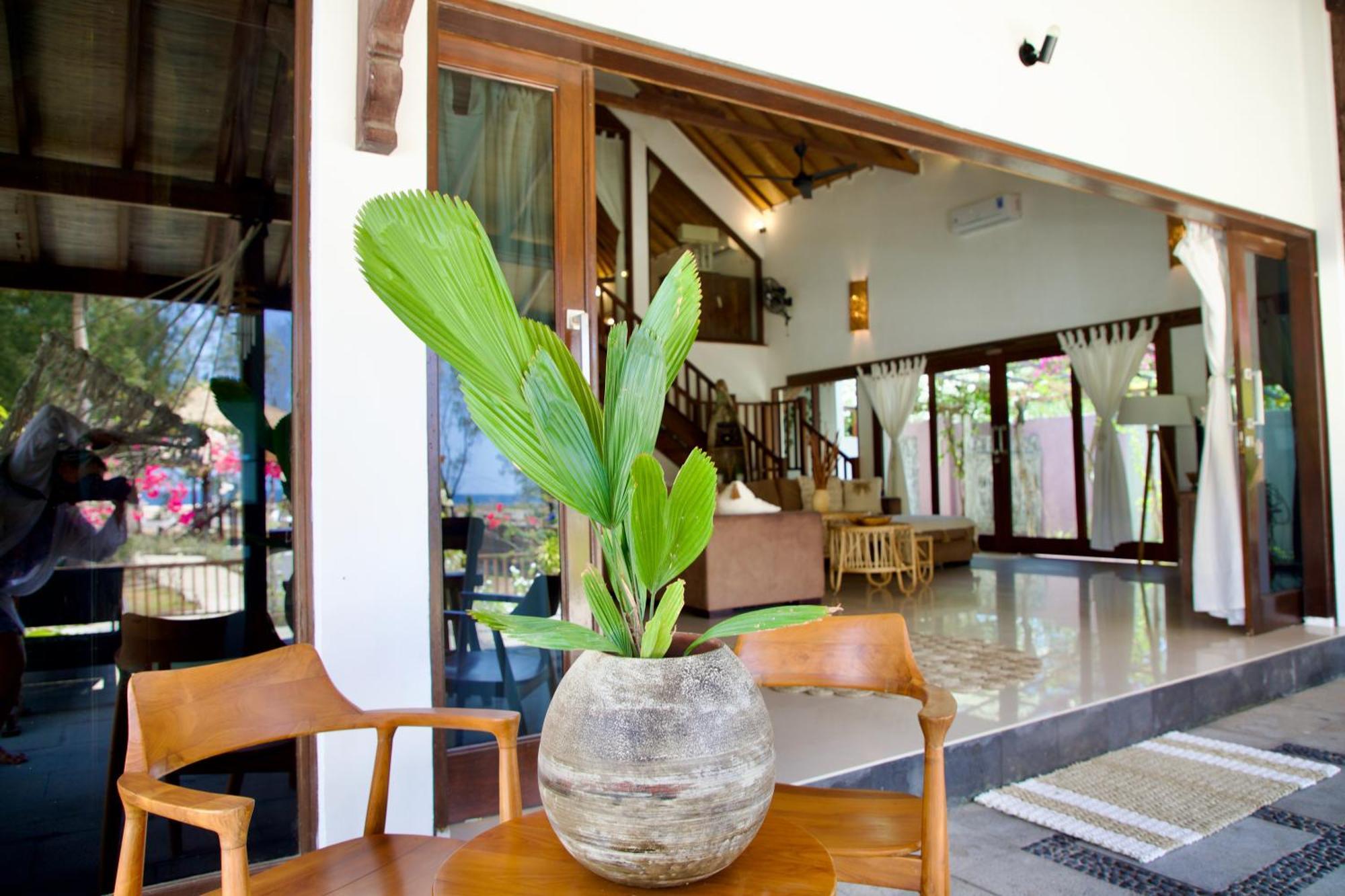 Villa Sunset Beach Gili Trawangan Zewnętrze zdjęcie