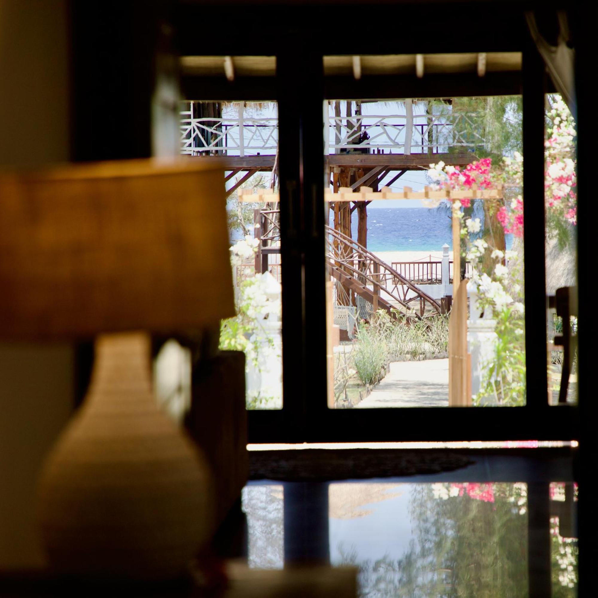 Villa Sunset Beach Gili Trawangan Zewnętrze zdjęcie